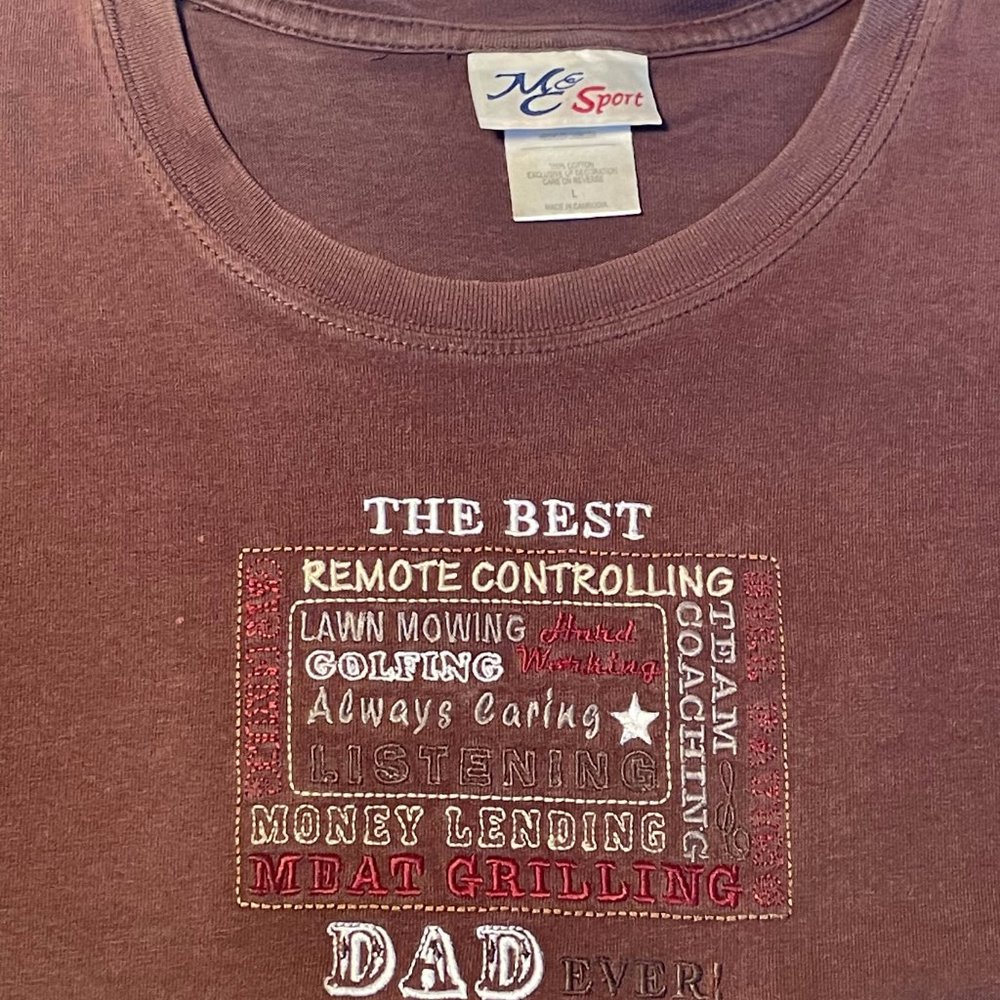Best Dad Ever! Embroidered Vintage Tee